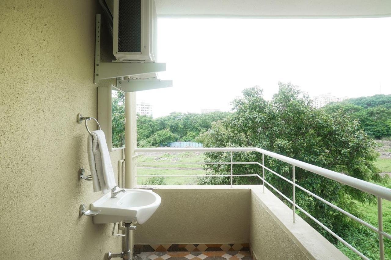 Hotel Oyo 16007 Sk Executive Yerandwane Zewnętrze zdjęcie