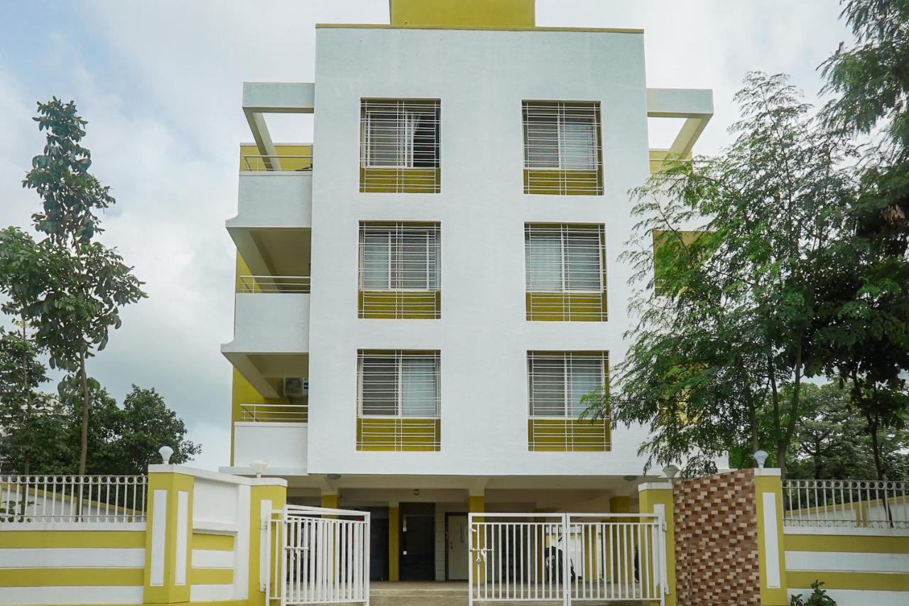 Hotel Oyo 16007 Sk Executive Yerandwane Zewnętrze zdjęcie