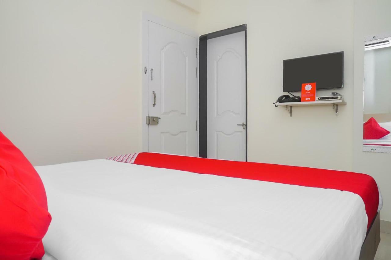 Hotel Oyo 16007 Sk Executive Yerandwane Zewnętrze zdjęcie